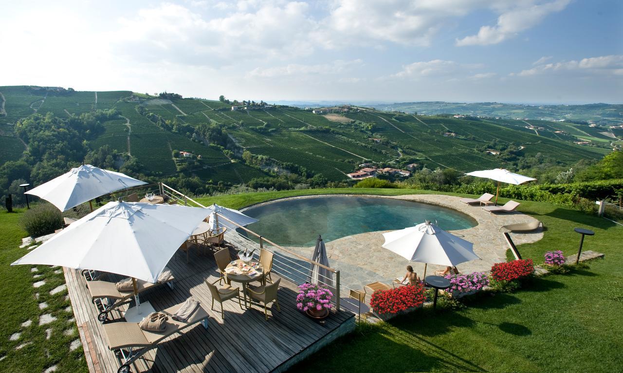 Albergo Castiglione Langhe Castiglione Tinella Exterior photo