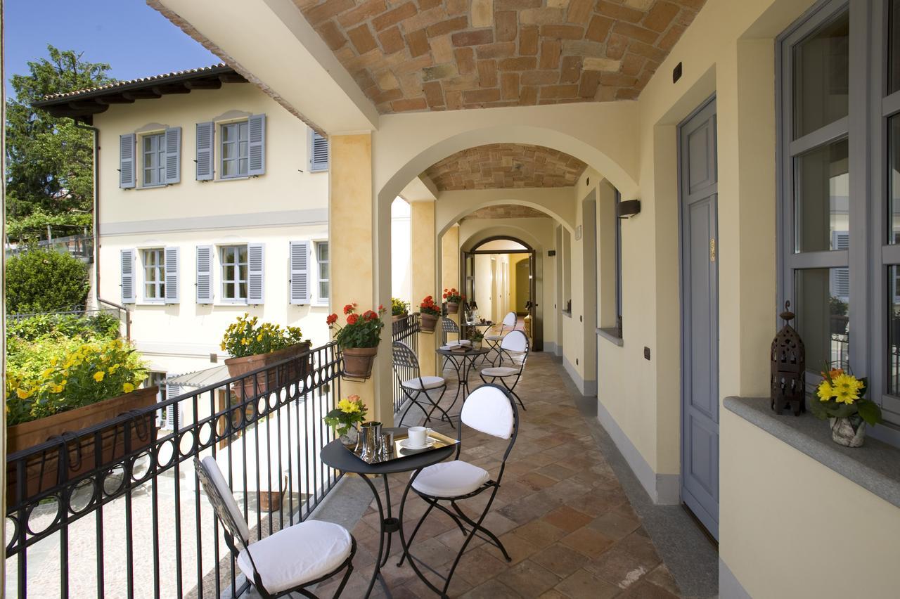 Albergo Castiglione Langhe Castiglione Tinella Exterior photo