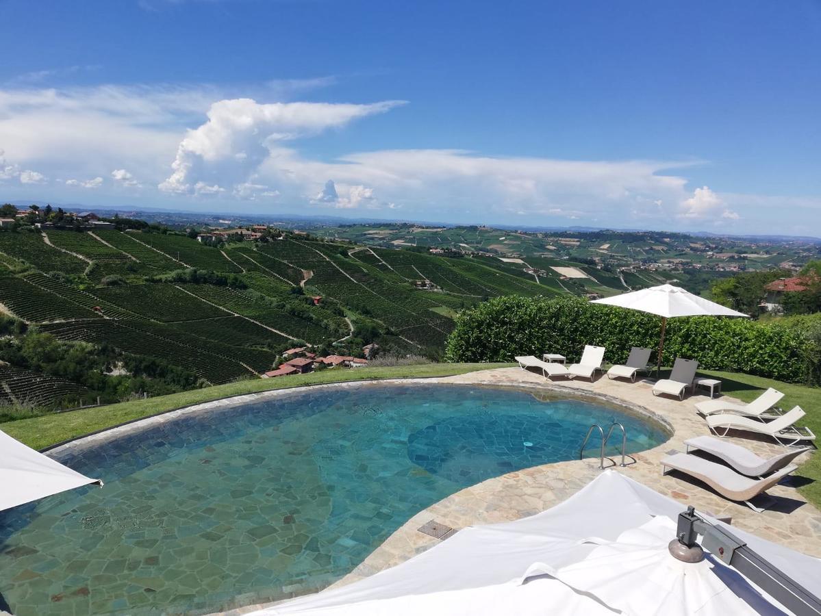 Albergo Castiglione Langhe Castiglione Tinella Exterior photo